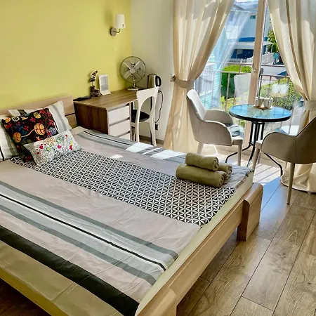 Simono Apartment *